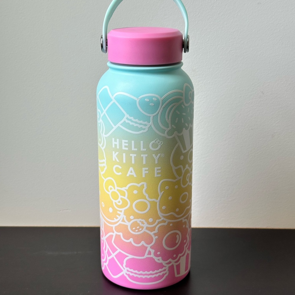 Hello Kitty Cafe Pastel Thermos Water Bottle Pastel Rainbow - COLLECTABLE RARE